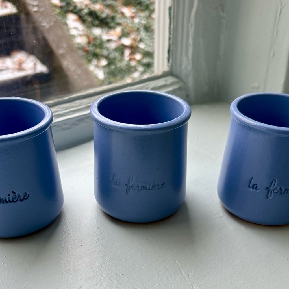 3 Blue La Fermière Yogurt Pots